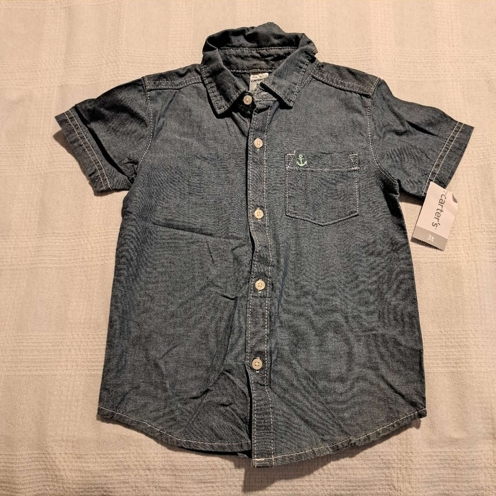 Carter's boys 3T button up short sleeve shirt, light blue